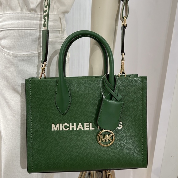 Michael Kors Mirella Small Pebbled Leather Shopper Crossbody XBODY Bag MK
NWT - Picture 15 of 16